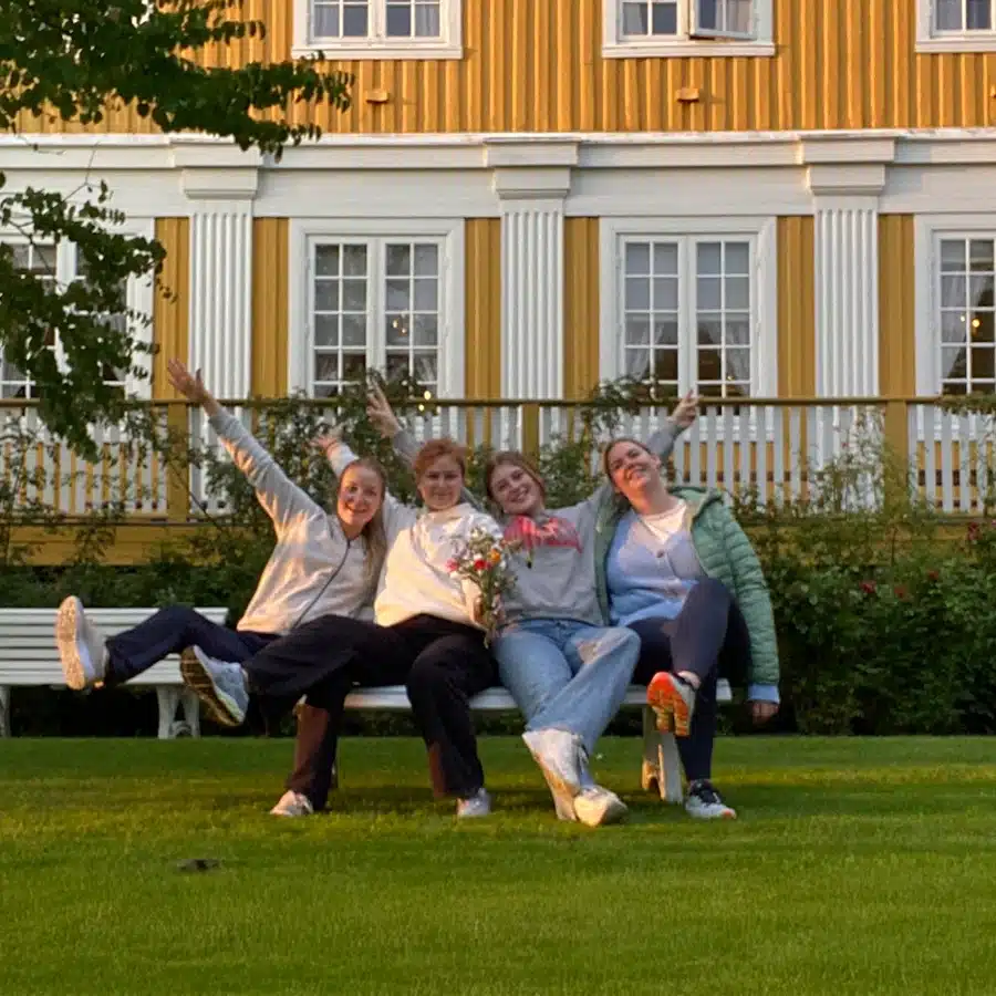 skolen